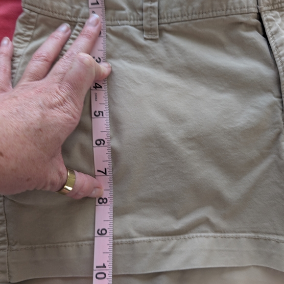 Old Navy Women's Shorts - Pink, White, Red, Tan - Picture 4 of 4